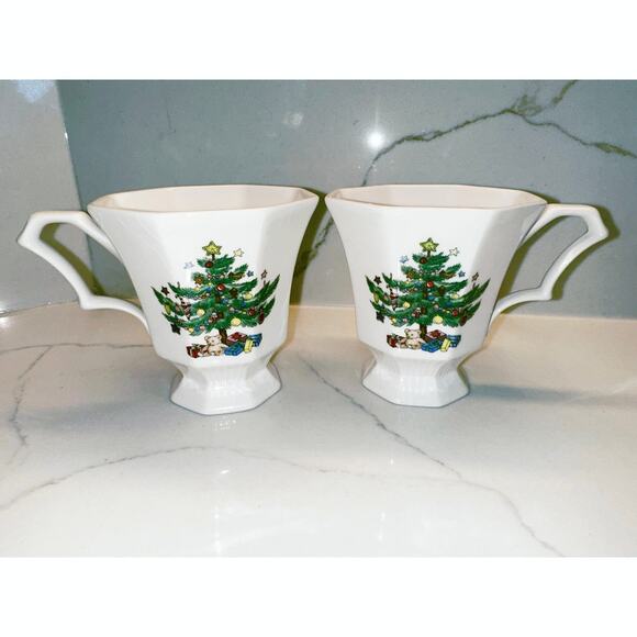 Set of 2 Nikko Christmastime Footed Holiday Tree Pedestal Coffee Tea Cup - White - Picture 1 of 6